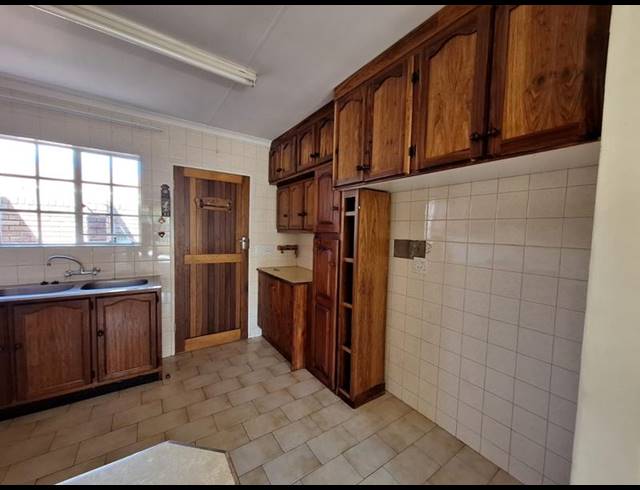 2 BEDROOM PROPERTY TO RENT IN RANDPOORT